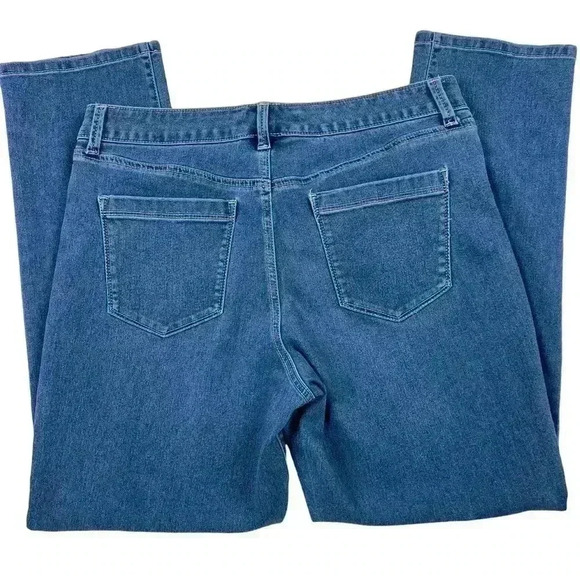 Bandolino Amy SS Straight Leg Medium Wash Stretch Jeans Size 14 - Picture 2 of 4
